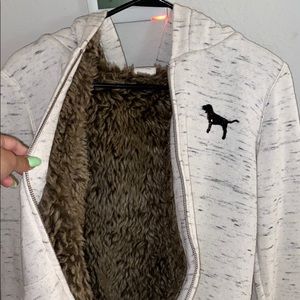 Victoria Secret VS Pink Jacket - Fur Interior! 🐻